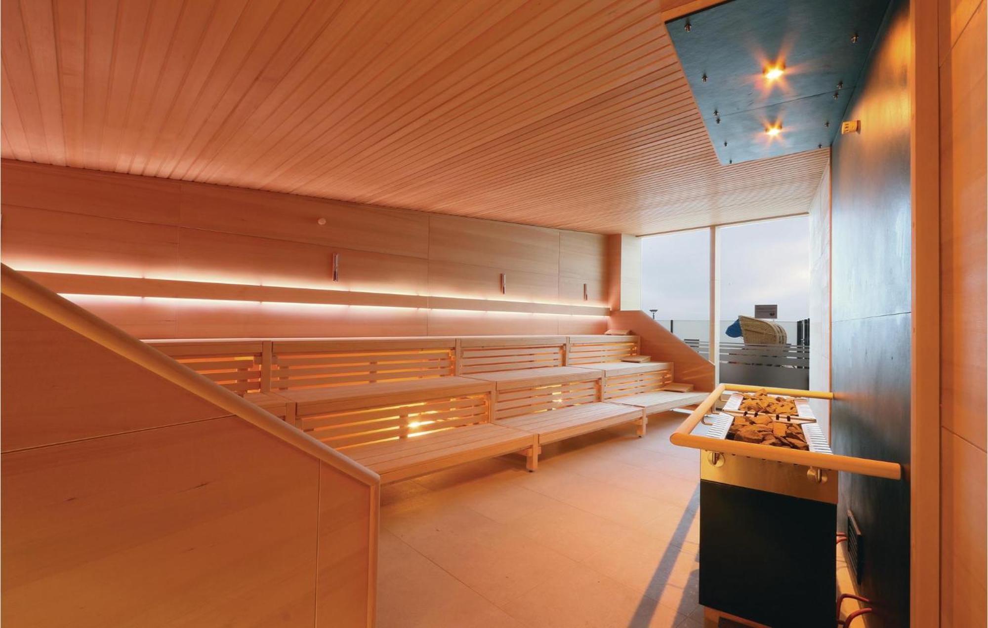 Nice Apartment In Luebeck Travemuende With Sauna Luaran gambar